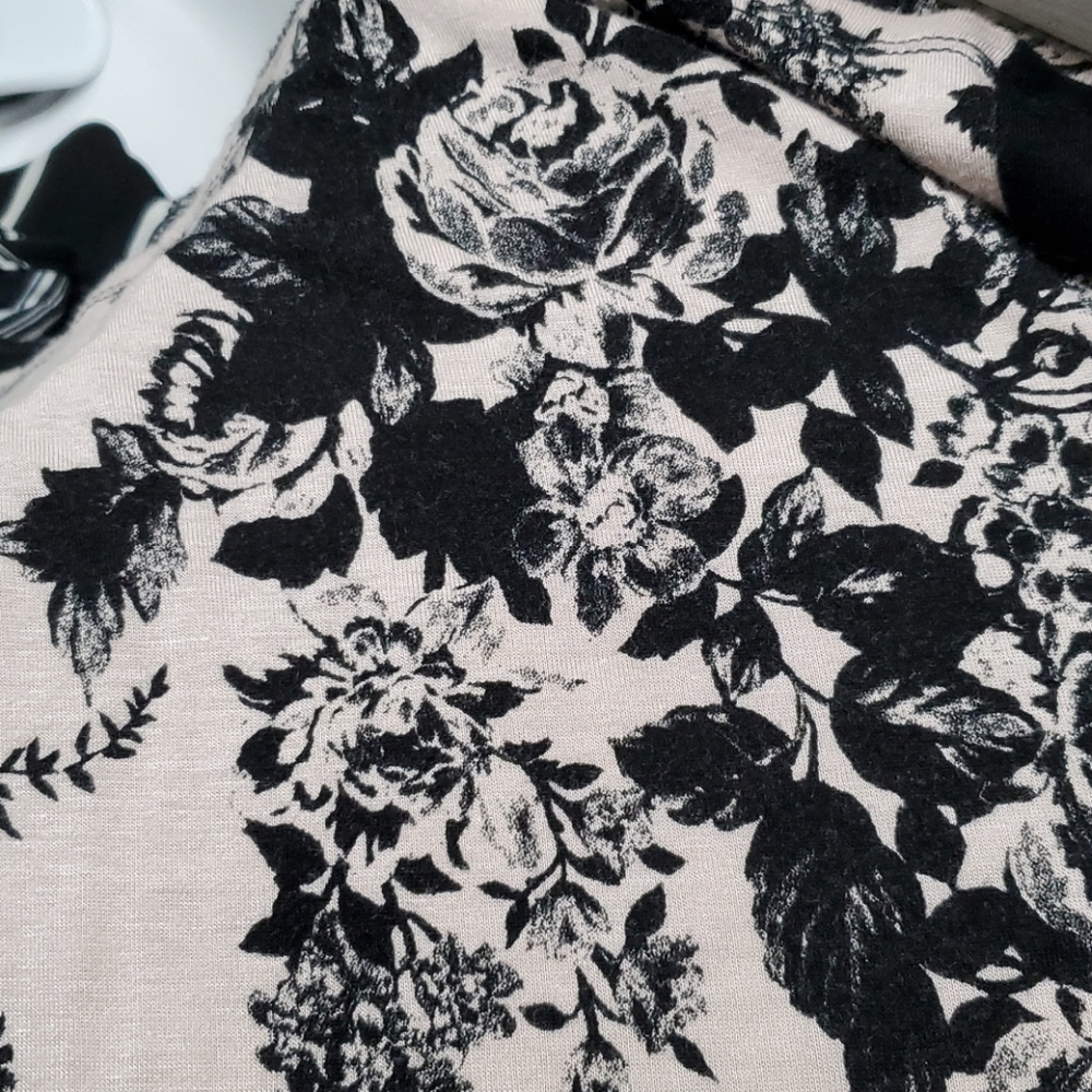 DRESS - Picture 4 of 4